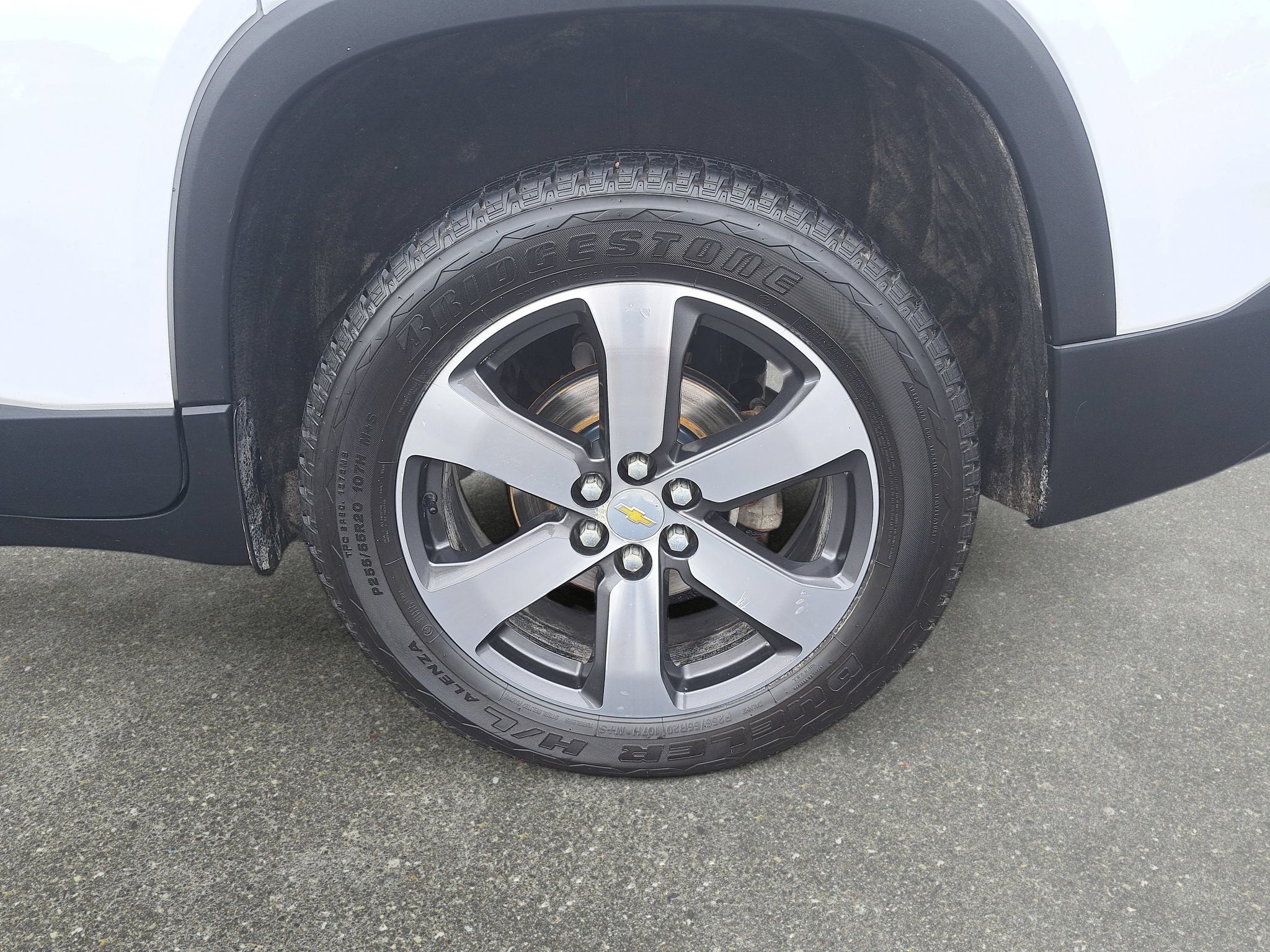 Used 2020 Chevrolet Traverse LT w/ LT Premium Package AWD/4WD image 33