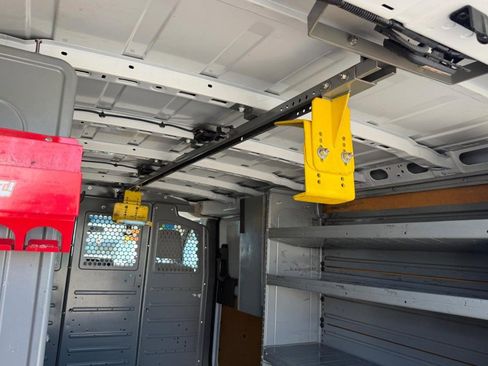 Used 2019 Nissan NV 3500 SL w/ Back Door Glass Package image 18