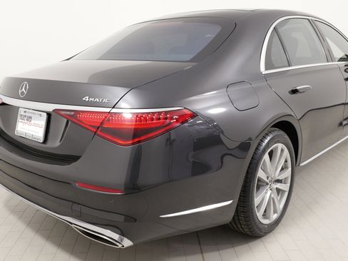 Used 2022 Mercedes-Benz S 500 4MATIC image 15