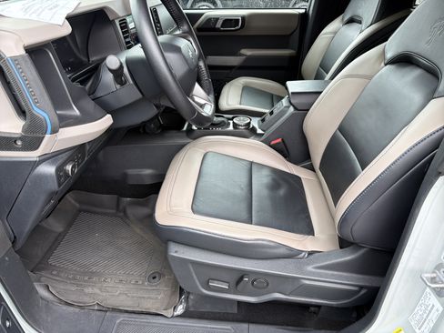 Used 2022 Ford Bronco Wildtrak AWD/4WD image 10
