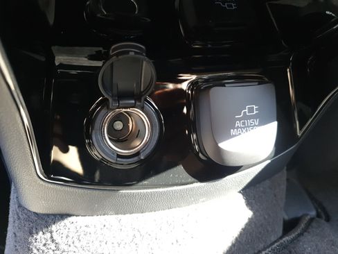 New 2025 Kia Sorento SX Prestige w/ Olive Brown Leather Package image 17