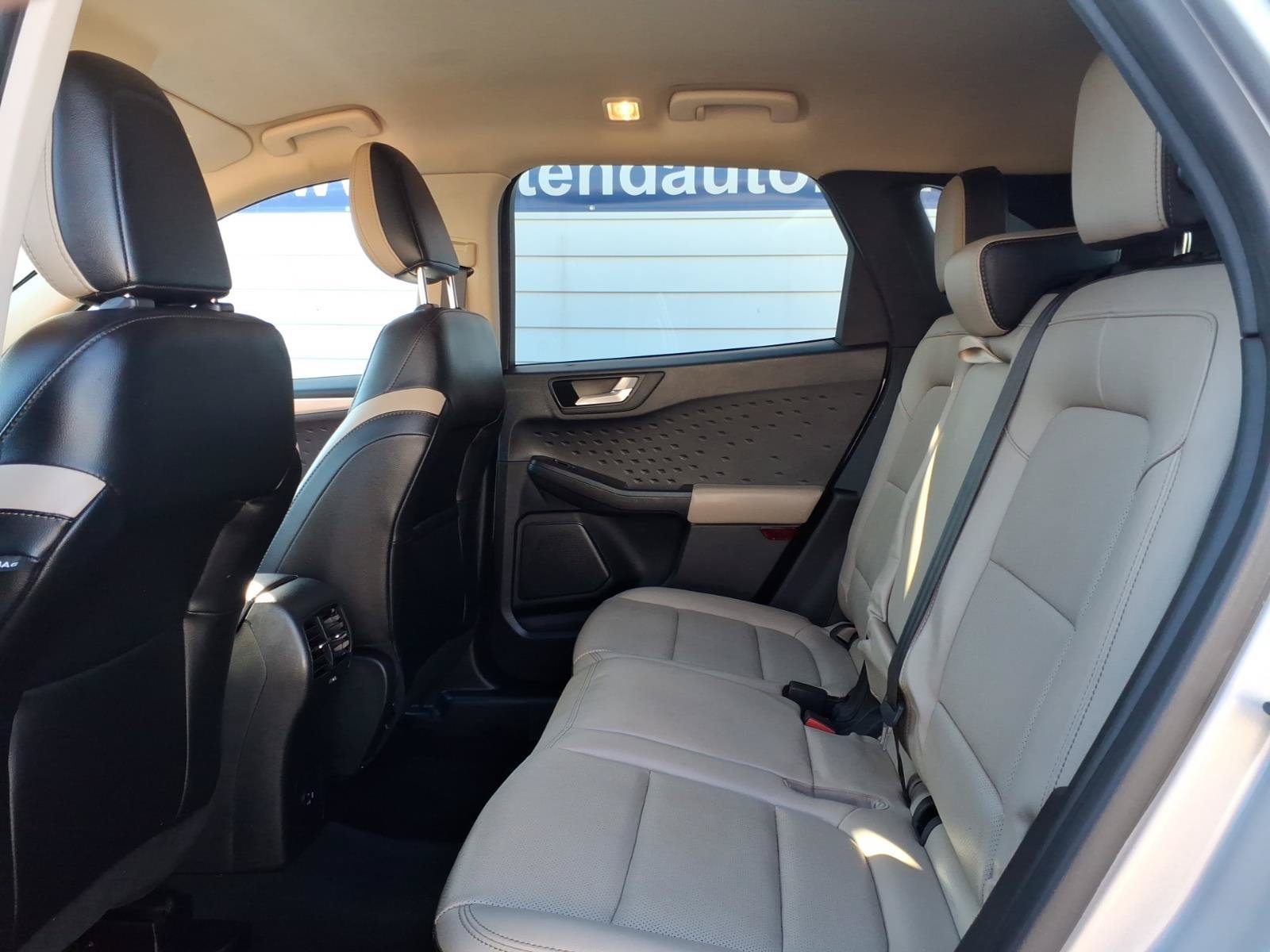 Used 2020 Ford Escape SEL FWD image 12