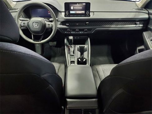 Used 2025 Honda Accord SE image 16
