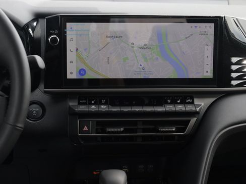 Used 2026 Toyota Camry XSE w/ Premium Plus Package image 9