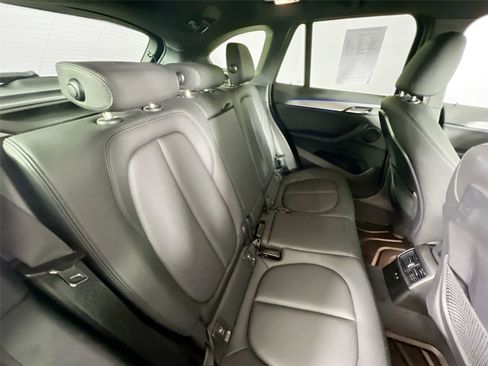 Certified 2022 BMW X1 xDrive28i w/ Convenience Package image 28