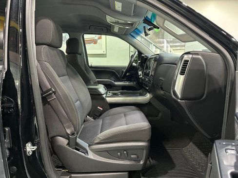 Used 2017 Chevrolet Silverado 1500 LT w/ LT Fleet Plus Package AWD/4WD image 47