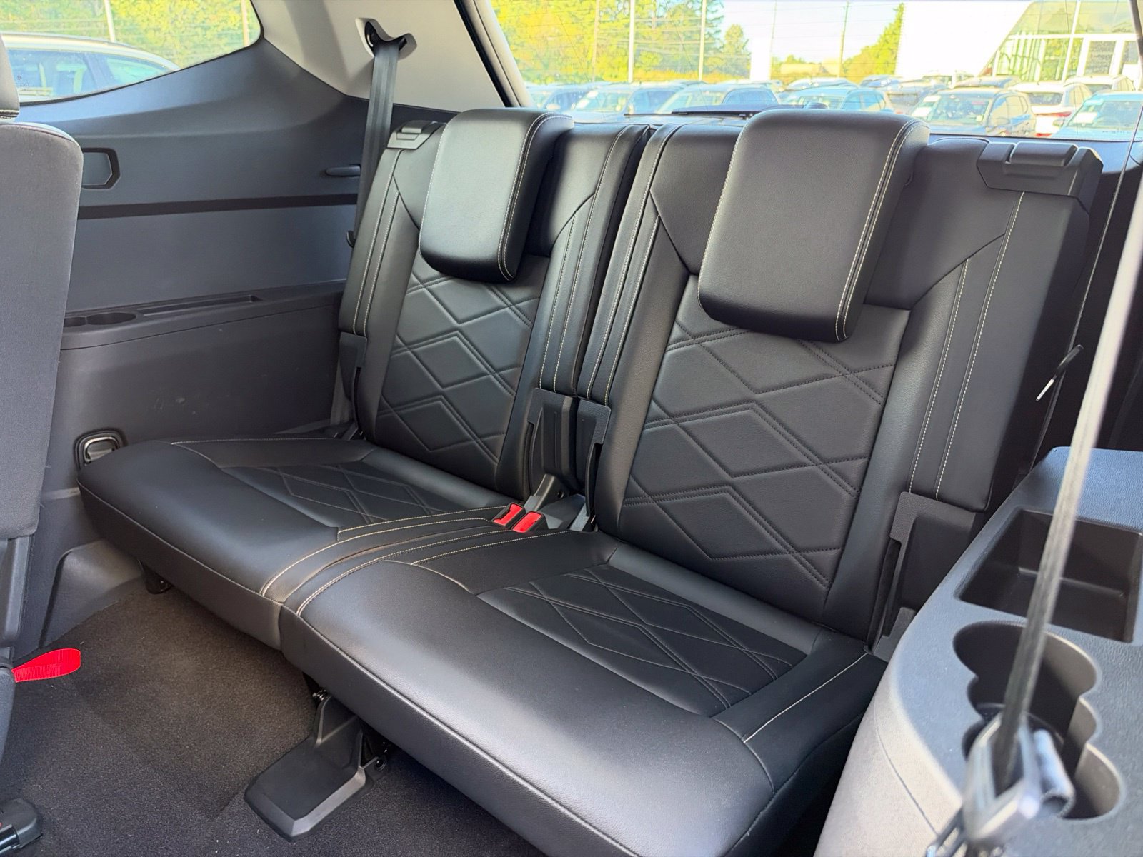 Certified 2024 Volkswagen Atlas SE FWD image 31