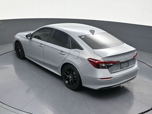 Used 2025 Honda Civic Sport image 16