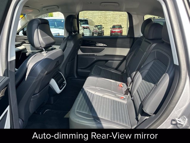 Certified 2024 Lincoln Nautilus Reserve AWD/4WD image 37