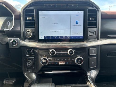 Used 2021 Ford F150 Lariat w/ Equipment Group 502A High image 28