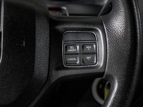 Used 2015 RAM 3500 Tradesman w/ Chrome Appearance Group AWD/4WD image 18
