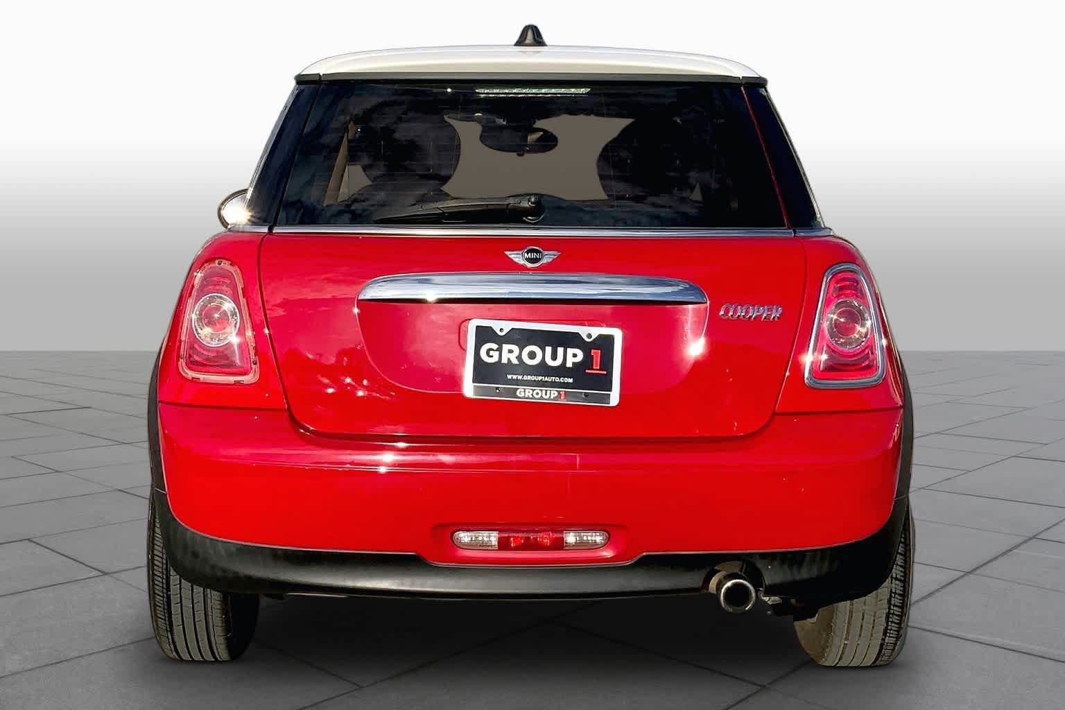 Used 2012 MINI Cooper Hardtop FWD image 4