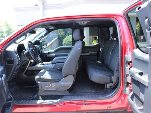 Used 2016 Ford F150 XLT w/ Equipment Group 302A Luxury AWD/4WD image 29