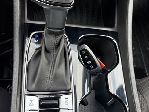 Used 2022 Hyundai Tucson SEL image 17