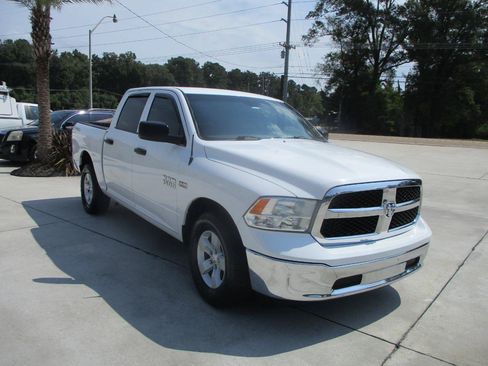 Used 2019 RAM 1500 Tradesman w/ Popular Equipment Group RWD image 7