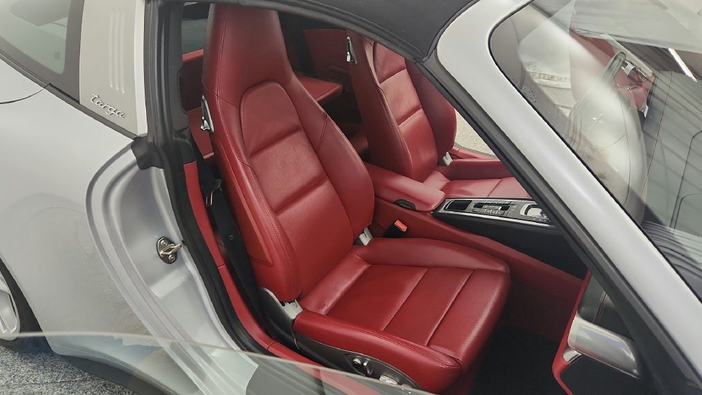 Used 2015 Porsche 911 Targa 4S AWD/4WD image 30