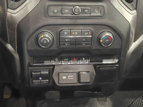 Used 2021 Chevrolet Silverado 1500 Custom Trail Boss image 9