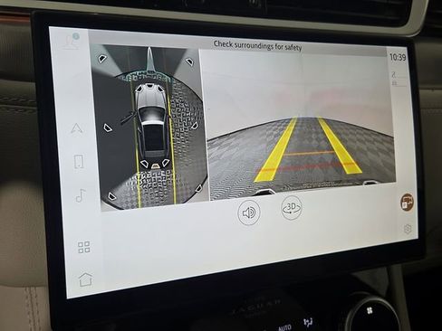 New 2026 Jaguar F-PACE R-Dynamic S image 17