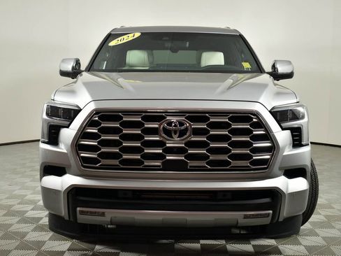 Used 2024 Toyota Sequoia Capstone image 5