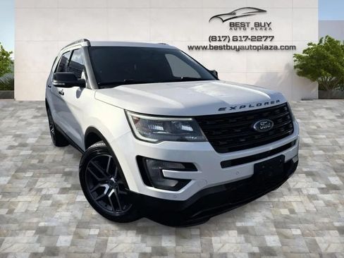 Used 2017 Ford Explorer Sport w/ Equipment Group 401A AWD/4WD image 1