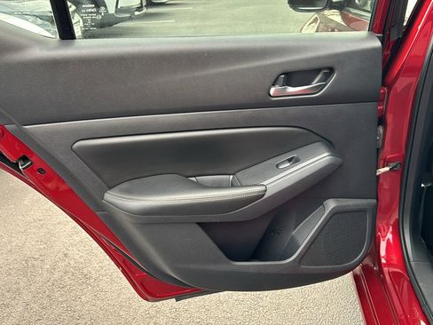 Used 2019 Nissan Altima 2.5 SV image 18