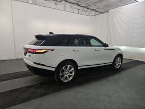 Used 2023 Land Rover Range Rover Velar R-Dynamic S image 9