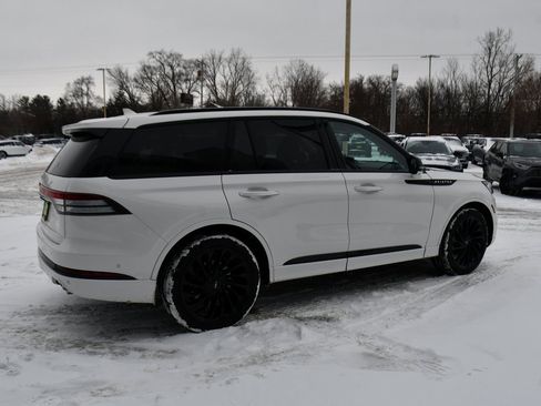 Used 2023 Lincoln Aviator Reserve w/ Equipment Group 201A image 7