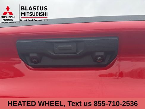 Used 2024 Chevrolet Silverado 1500 LT image 8