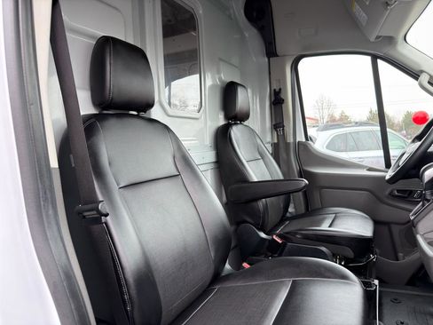 Used 2023 Ford Transit 150 Medium Roof image 12