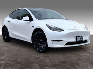 Used 2022 Tesla Model Y Performance AWD/4WD video 1