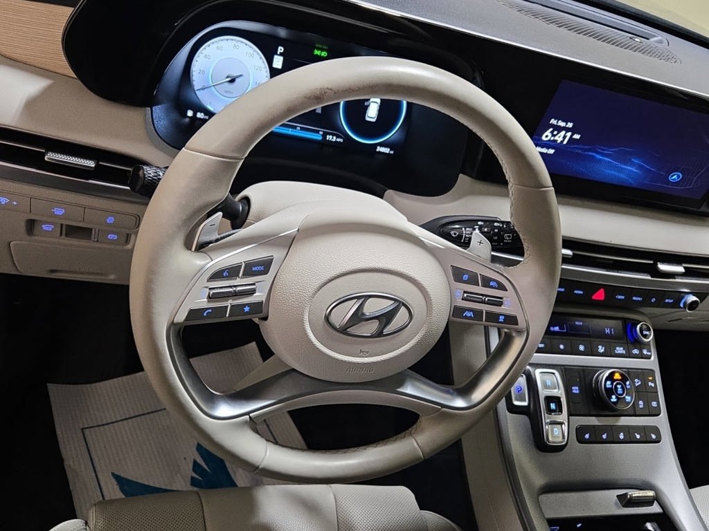 Used 2024 Hyundai Palisade Limited AWD/4WD image 7