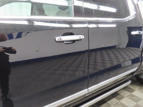 Used 2024 Chevrolet Silverado 1500 High Country image 40