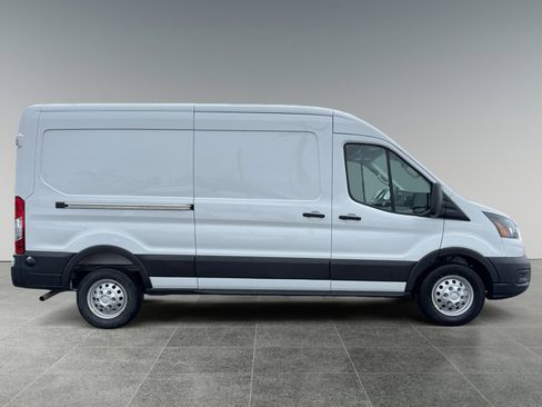 New 2026 Ford Transit 250 148 Medium Roof Extended AWD image 6