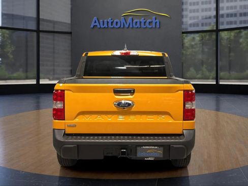 Used 2022 Ford Maverick Lariat w/ Lariat Luxury Package FWD image 10