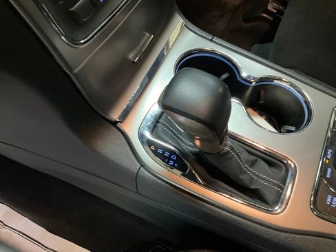 Used 2017 Jeep Grand Cherokee Trailhawk image 24