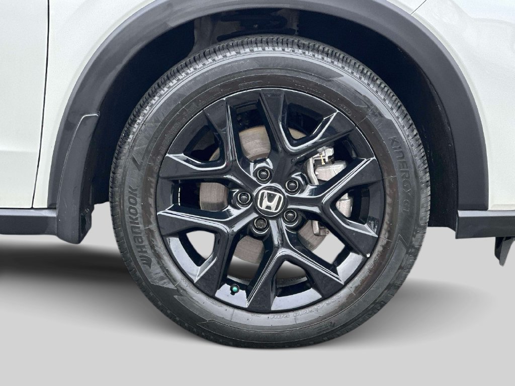 Certified 2025 Honda HR-V Sport image 6