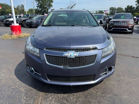 Used 2014 Chevrolet Cruze LT w/ Sun, Sound and Sport Package FWD image 8