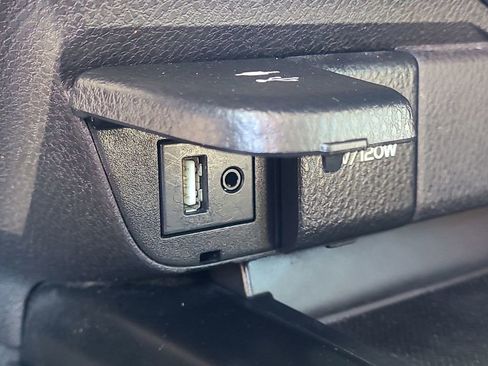 Used 2019 Toyota Camry LE image 30