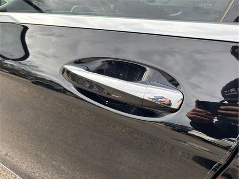 Used 2019 Mercedes-Benz C 300 Sedan image 15