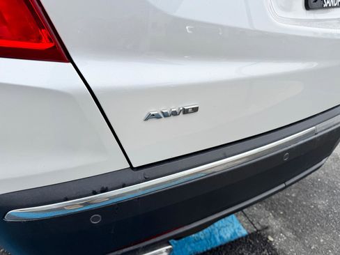 Used 2019 Cadillac XT5 AWD image 42