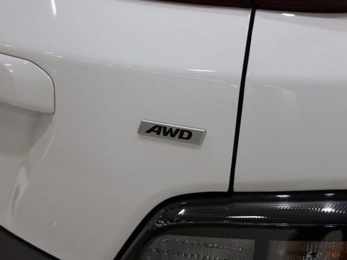 Used 2023 Hyundai Kona SEL w/ Cargo Package AWD/4WD image 11