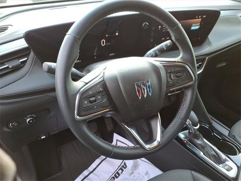 Used 2024 Buick Encore GX Preferred image 10