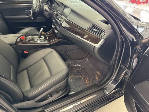 Used 2011 BMW 528i Sedan image 22