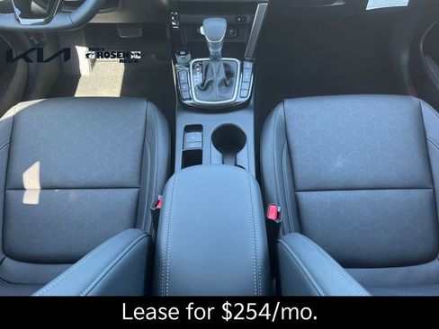 New 2026 Kia Seltos SX AWD/4WD image 34