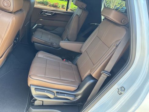 New 2026 Chevrolet Tahoe High Country AWD/4WD image 43