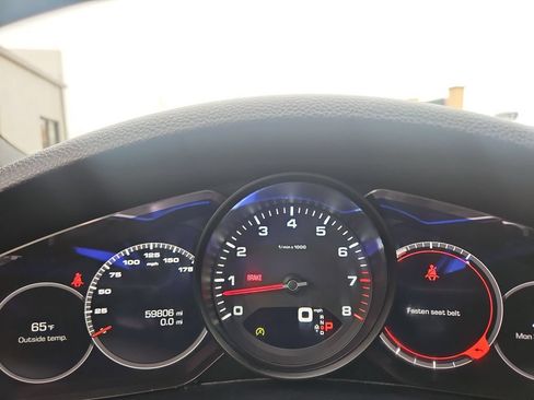 Used 2019 Porsche Cayenne AWD/4WD image 16