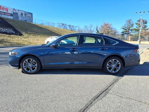 Used 2024 Honda Accord EX image 8