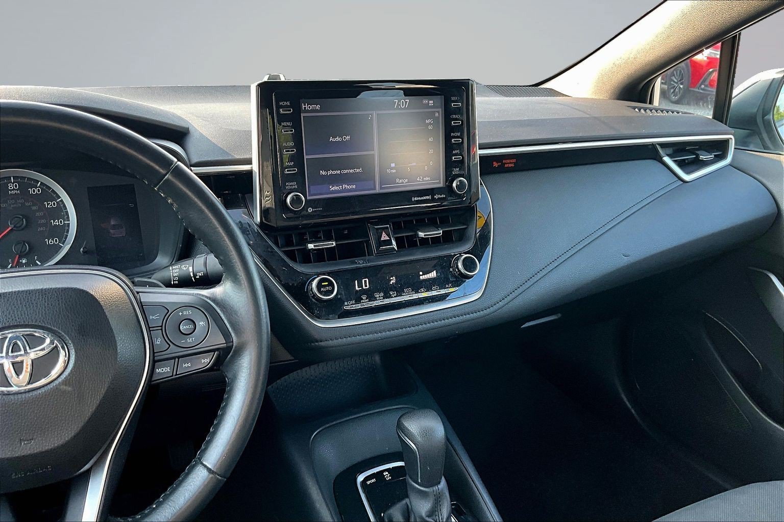 Used 2021 Toyota Corolla SE w/ SE Premium Package FWD image 8