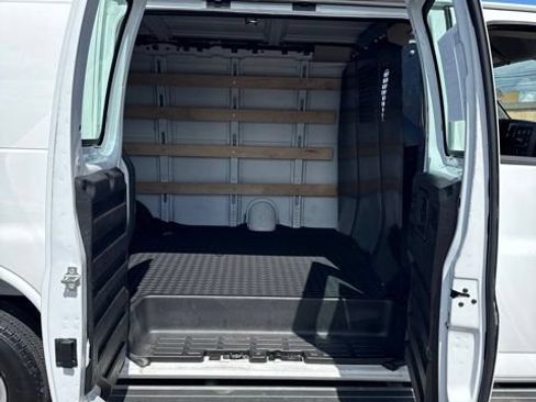 Used 2025 GMC Savana 2500 w/ Driver Convenience Package RWD image 13