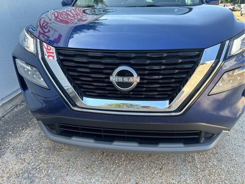 Used 2023 Nissan Rogue SV AWD/4WD image 11